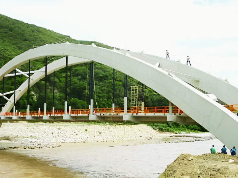 PENDOLAS PUENTE CIRUELO